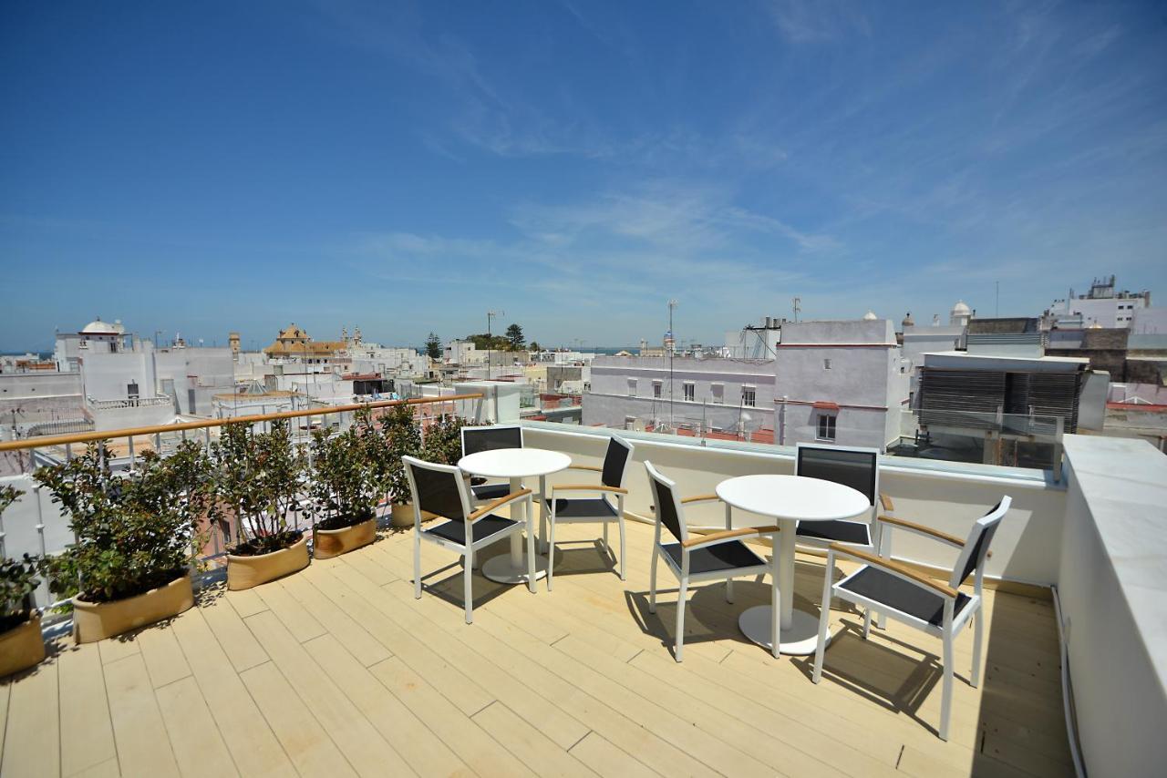Plaza Mina Suites - Adults Recommended By Luxury Suites Cadix Extérieur photo Rooftop terrace