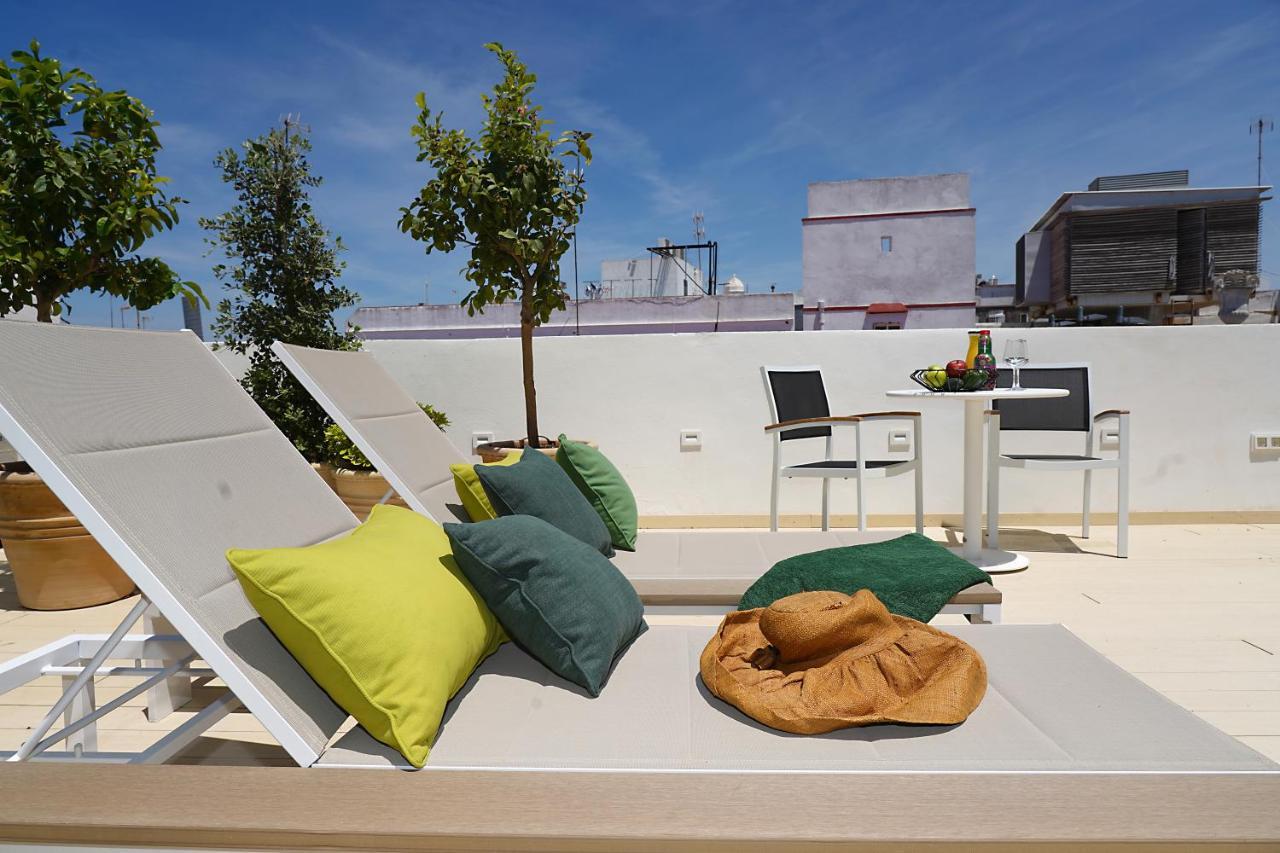 Plaza Mina Suites - Adults Recommended By Luxury Suites Cadix Extérieur photo Rooftop terrace