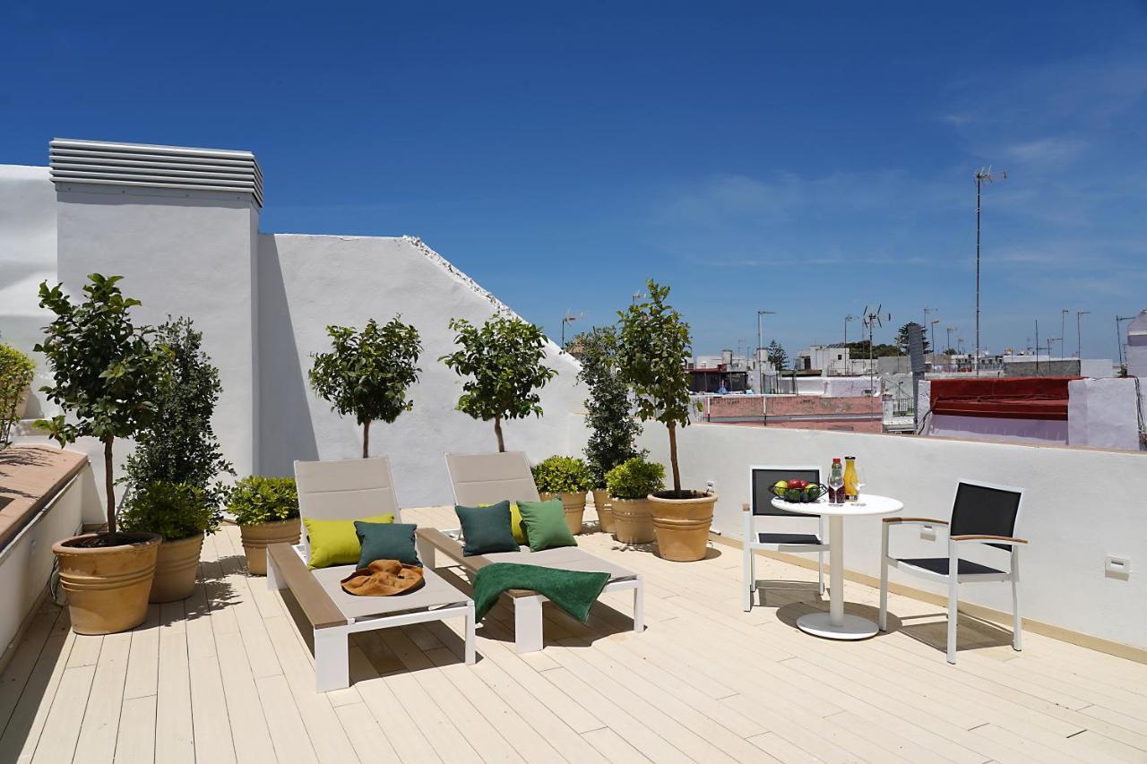 Plaza Mina Suites - Adults Recommended By Luxury Suites Cadix Extérieur photo Rooftop terrace